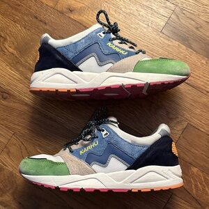 Karhu Sneakers Aria 95 Abbey - Size 5